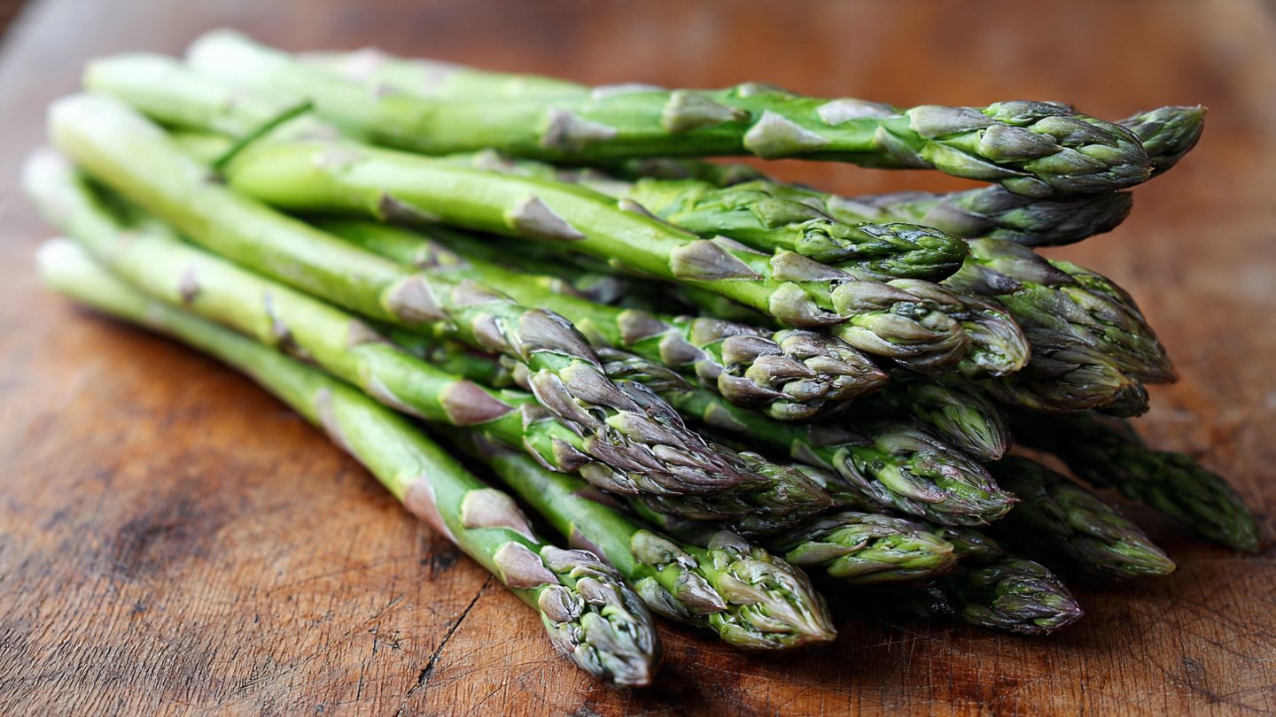 How to Grow Giant Asparagus That Stays Tender